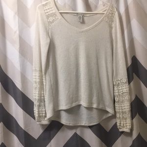 Long Sleeve Cream Vintage Sweater